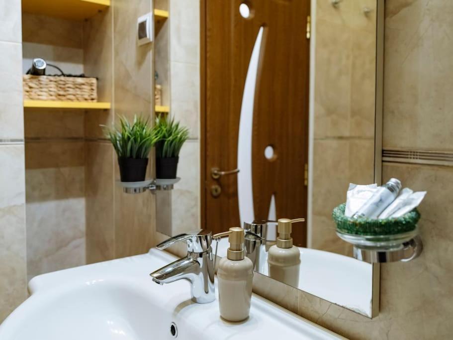 Terrasse Des Plongeurs Apartment Bucureşti Ngoại thất bức ảnh